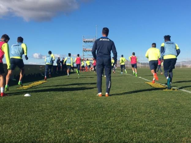 Circuito físico durante uno de los entrenamientos de esta semana en la ciudad deportiva./PEPE VILLOSLADA / GCF
