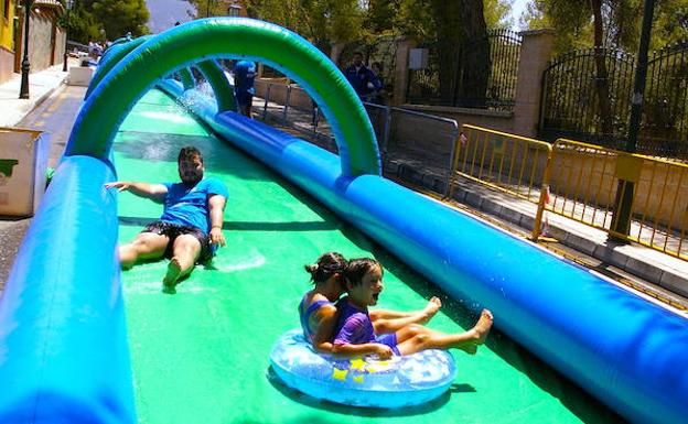 La pendiente hinchable de 100 metros, en San Miguel.