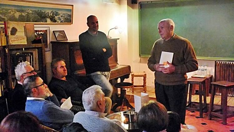 Antonio Carvajal, Premio Nacional de Poesía, en La Zubia./IDEAL
