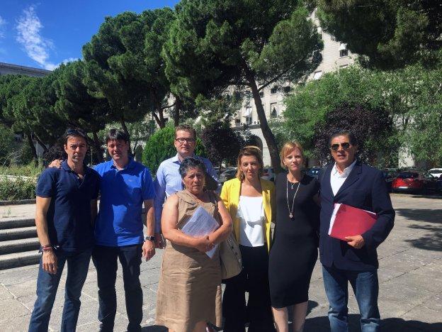En Madrid, empresarios, PSOE y Somos Mojácar, para reunirse con la directora general de Costas.