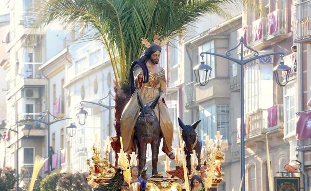 La imagen del Borriquillo por la calle Corredera./ROMÁN
