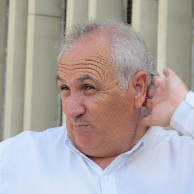 Alfonso García, presidente de la UD Almería, entidad que no ha aclarado si la reunión existió./