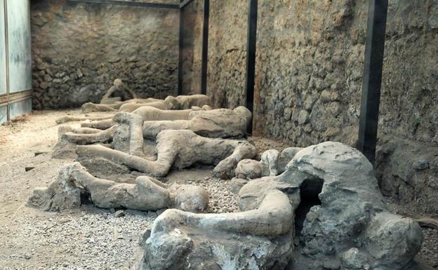 Un turista español sufre un apretón y defeca en las ruinas de Pompeya