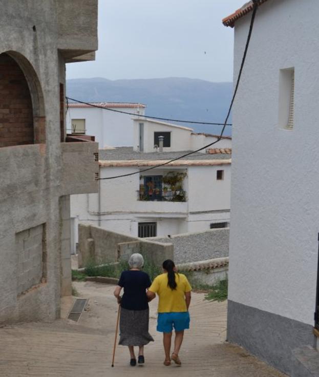 Geografía complicada para ancianos en Murtas.