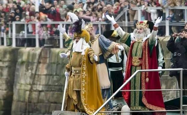 Recorrido, horario y ver en directo la Cabalgata de Reyes en Gijón