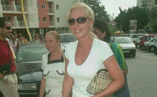 Belén Esteban, exesposa de Jesulín de Ubrique, camina por una calle de Córdoba. /Archivo