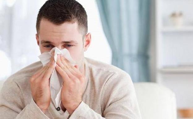 Gripe en los hombres: ¿es más intensa o se quejan más?