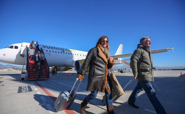 El Aeropuerto de Granada crece un 20% en 2017 y supera los 900.000 usuarios