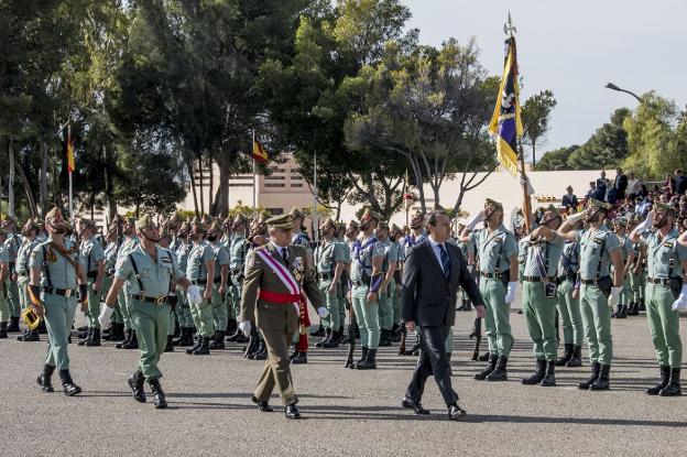 Jura de bandera, ayer./CANELO/BRILEG