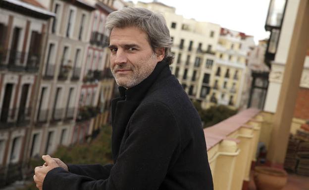 Podemos y PSOE apoyan a Alberto San Juan ante el «intento de censura» del PP
