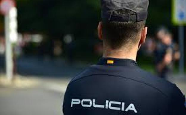 Muere una mujer atropellada por un camión de la limpieza
