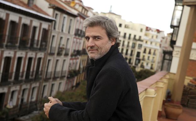 La Diputación de Granada denuncia la «intolerancia» del PP hacia la obra de Alberto San Juan