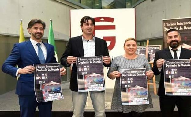 Presentación del I Torneo Internacional de Balonmano Veterano. /DIPUTACIÓN DE GRANADA