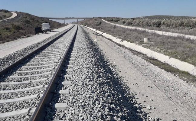 Estado de la plataforma tras los trabajos de montaje de vías./IDEAL