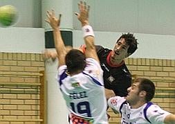 Álvaro Ruiz continuará otra temporada más en el equipo aragonés. :: ALTOARAGÓN/