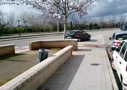 La Policía Local de Granada estudia denunciar a un ciudadano que les grabó un vídeo "ilegal" que subió a Youtube