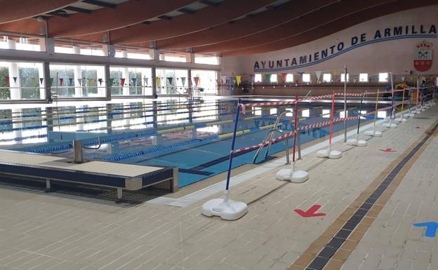 La piscina municipal preparada para el regreso a la acción. /AYUNTAMIENTO ARMILLA