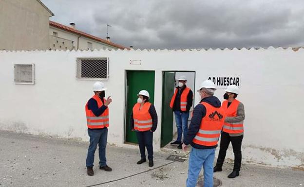 Soledad Martínez supervisa las obras del Polideportivo Municipal de Huéscar