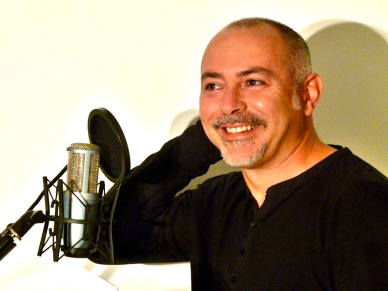 José Antonio Meca, dirige acto el radio teatro ' Tres Milenios, Dos Culturas, Una Dama' 