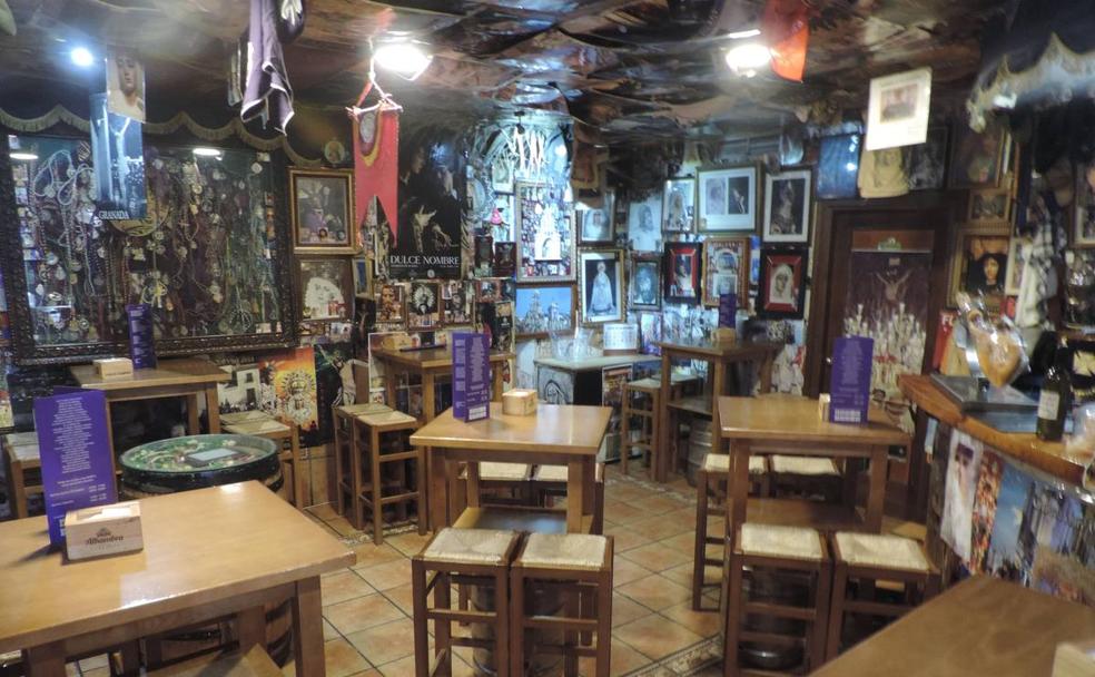 De ruta por los bares más cofrades de Granada