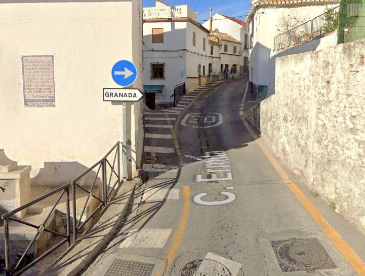 El acceso a la calle Ermita desde la plaza del Mentidero estará cortado por obras este lunes