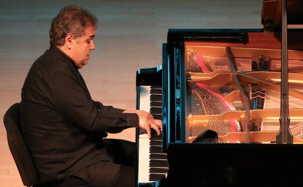 Arcadi Volodos, uno de los mejores pianistas del mundo./ROMÁN