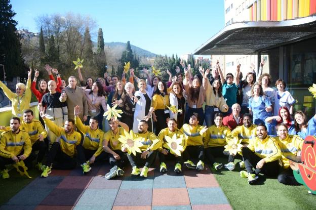 El Jaén Paraíso Interior Fs Visita A Los Niños Del Complejo Hospitalario De Jaén Ideal 6561