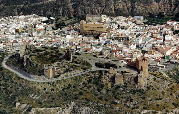 Dinero del 1,5% Cultural para los castillos de Tabernas y Cuevas ...