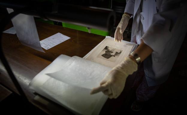 Manipulado de los grabados de Goya.