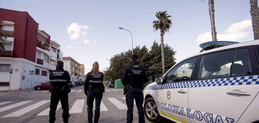La Policía de Salobreña exige al Ayuntamiento el pago de horas extra trabajadas por la covid